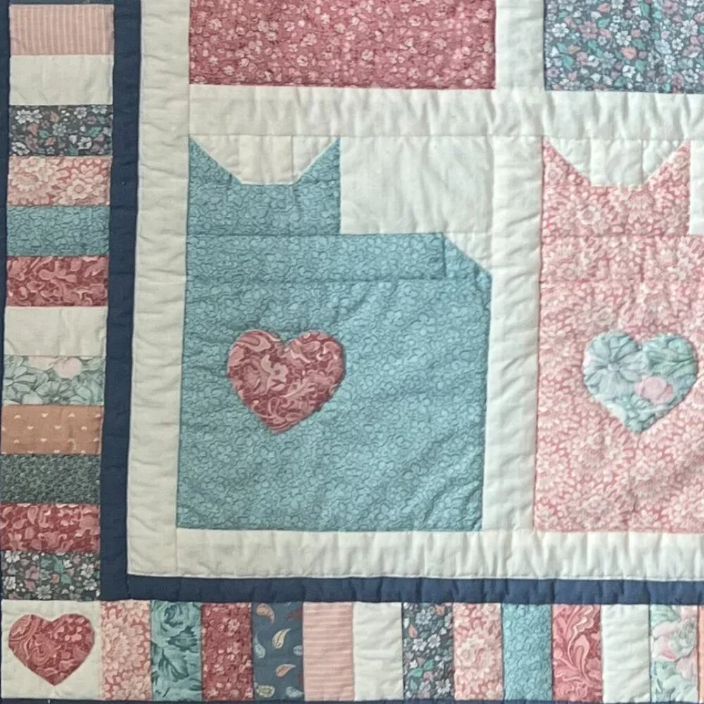 Handmade Hand-Quilted Cozy Cat Baby Quilt / Lap Blanket / Wall Hanging ~ Kittens - Picture 10 of 16